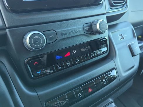 New 2026 RAM ProMaster 2500 w/ Convenience Group FWD image 23