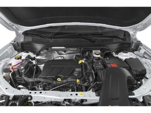 Used 2024 Chevrolet Trax LT w/ Driver Confidence Package FWD image 12