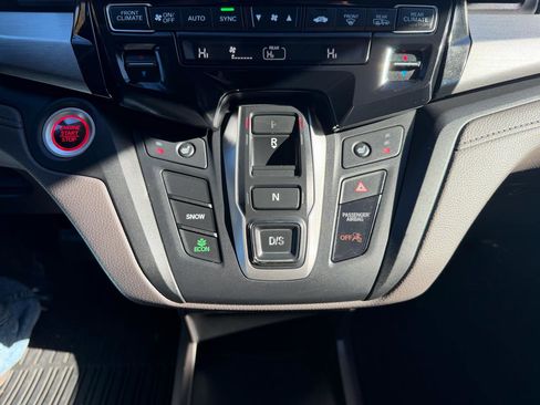 Used 2018 Honda Odyssey EX-L image 13