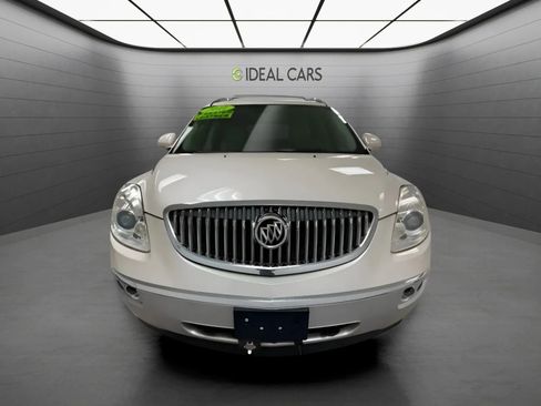 Used 2011 Buick Enclave CXL FWD image 2