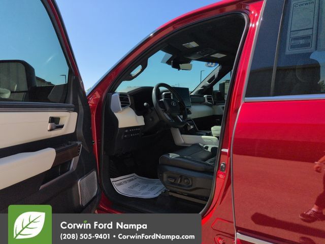 Used 2022 Toyota Tundra Capstone AWD/4WD image 9