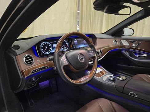 Used 2015 Mercedes-Benz S 550 4MATIC Sedan image 16