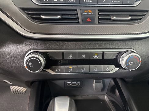 Used 2025 Nissan Altima 2.5 SR AWD/4WD image 17