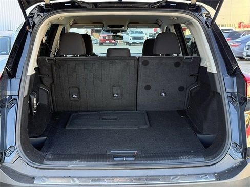 Used 2023 Nissan Rogue SV image 31