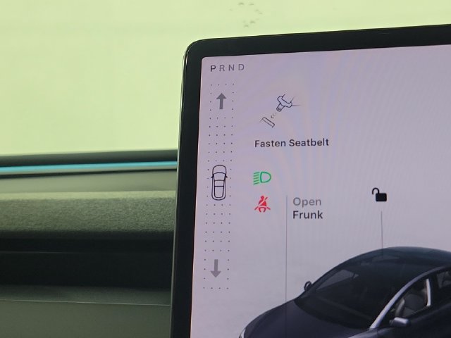 Used 2025 Tesla Model 3 Long Range RWD image 33