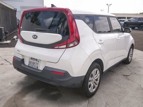 Used 2020 Kia Soul LX FWD image 9