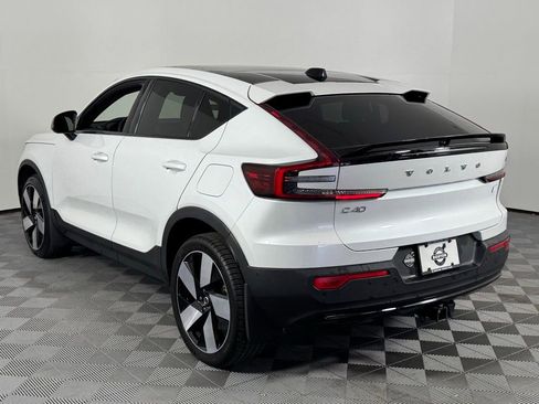Certified 2023 Volvo C40 P8 Recharge Ultimate w/ Protection Package Premier AWD/4WD image 11