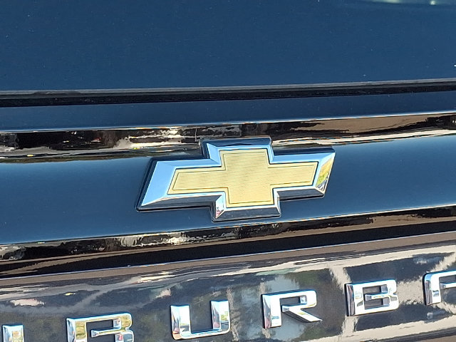 Used 2025 Chevrolet Suburban Premier AWD/4WD image 30