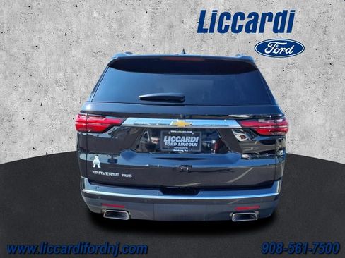 Used 2023 Chevrolet Traverse High Country w/ LPO, Floor Liner Package AWD/4WD image 3
