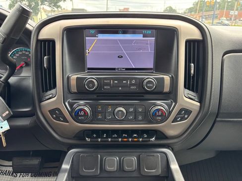 Used 2017 GMC Sierra 1500 Denali AWD/4WD image 29