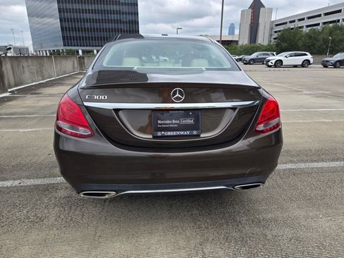 Used 2016 Mercedes-Benz C 300 Sedan image 5