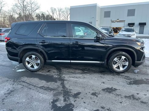 Certified 2024 Honda Pilot EX-L image 4