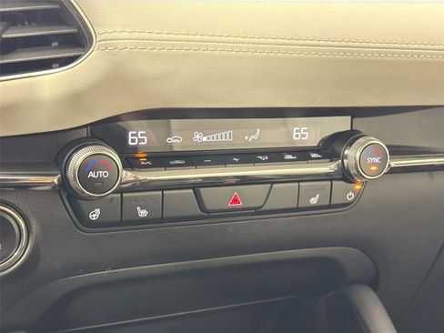 Certified 2024 MAZDA MAZDA3 2.5 Turbo Sedan w/Premium Plus image 26