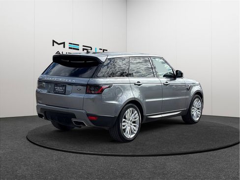 Used 2020 Land Rover Range Rover Sport SE image 9