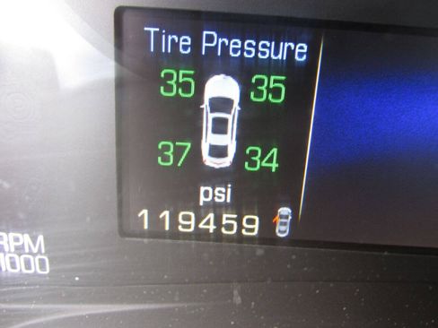 Used 2015 Cadillac XTS Limousine FWD image 36