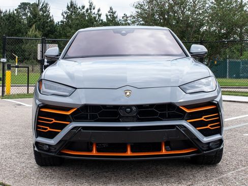 Used 2020 Lamborghini Urus AWD/4WD image 18