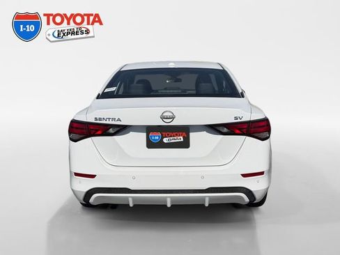 Used 2024 Nissan Sentra SV FWD image 3