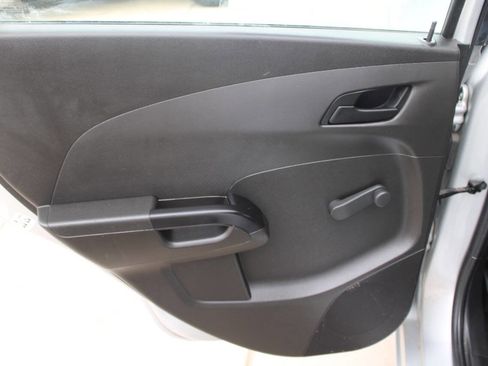 Used 2020 Chevrolet Sonic LT image 15