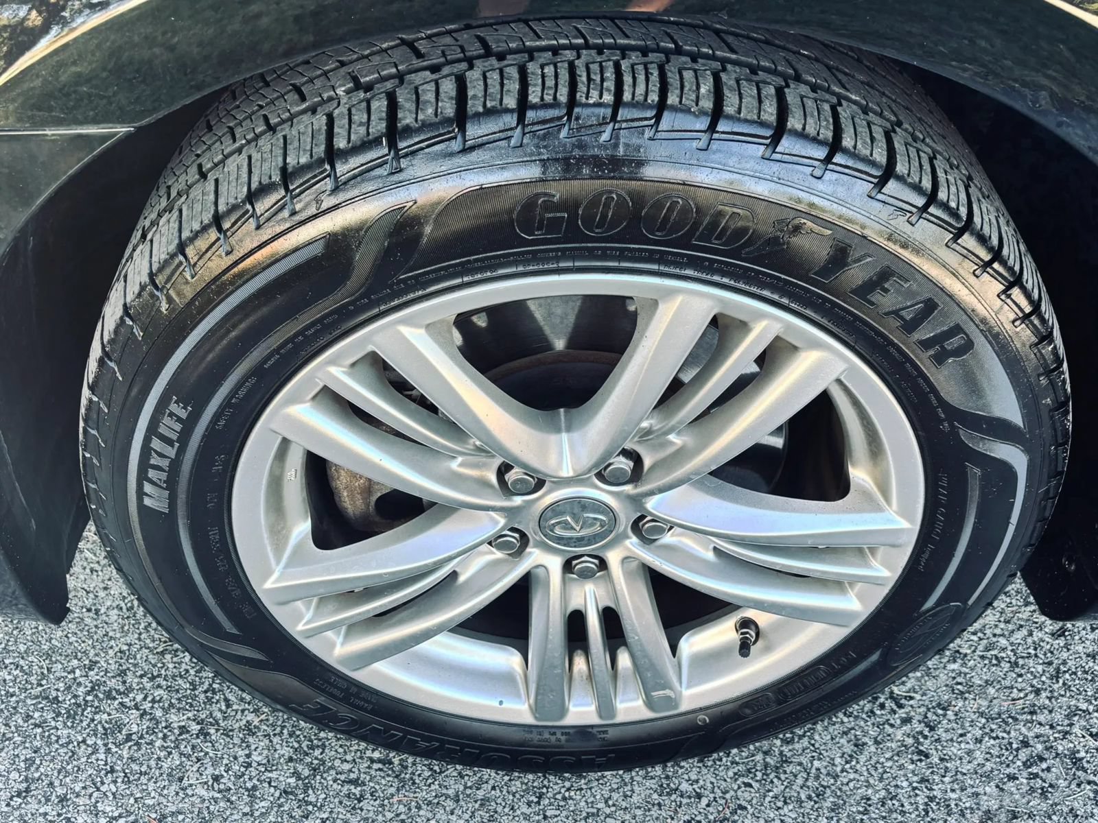 Used 2013 INFINITI G37 x Sedan w/ Premium Pkg AWD/4WD image 5
