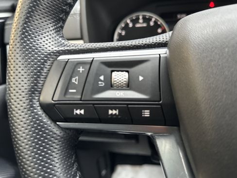 Used 2022 Mitsubishi Outlander SE image 19