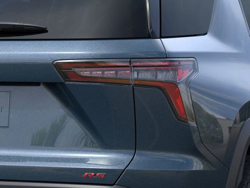 New 2025 Chevrolet Equinox RS image 11