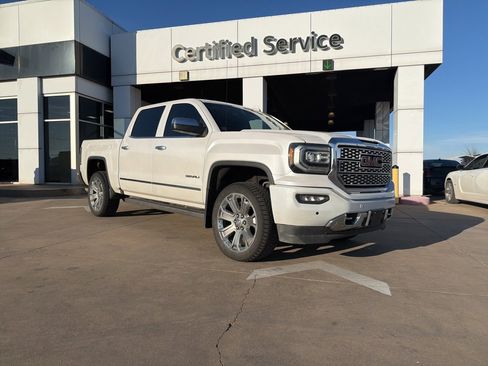 Used 2018 GMC Sierra 1500 Denali w/ Denali Ultimate Package image 1