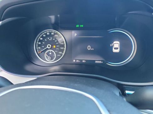 Used 2024 Genesis G70 2.5T AWD/4WD image 25