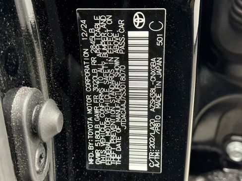 Used 2025 Toyota Crown Signia LIMITED NAV w/ Advanced Technology Package image 26