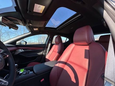 New 2026 MAZDA MAZDA3 2.5 S Premium image 24