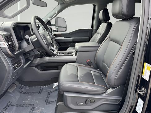 New 2026 Ford F250 Lariat w/ Lariat Ultimate Package image 10