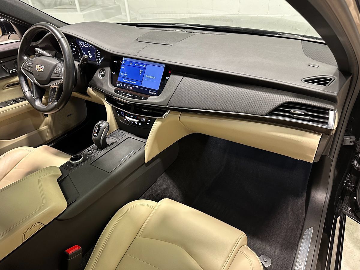 Used 2020 Cadillac CT6 Luxury AWD/4WD image 14