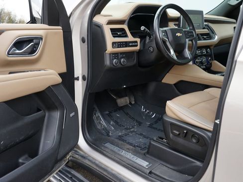 Used 2023 Chevrolet Tahoe Premier image 13