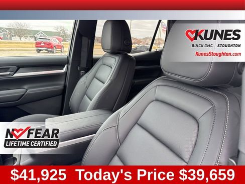 New 2026 GMC Terrain Elevation w/ Elevation Premium Package image 24