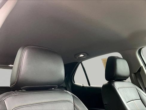 Used 2022 Chevrolet Equinox Premier AWD/4WD image 27