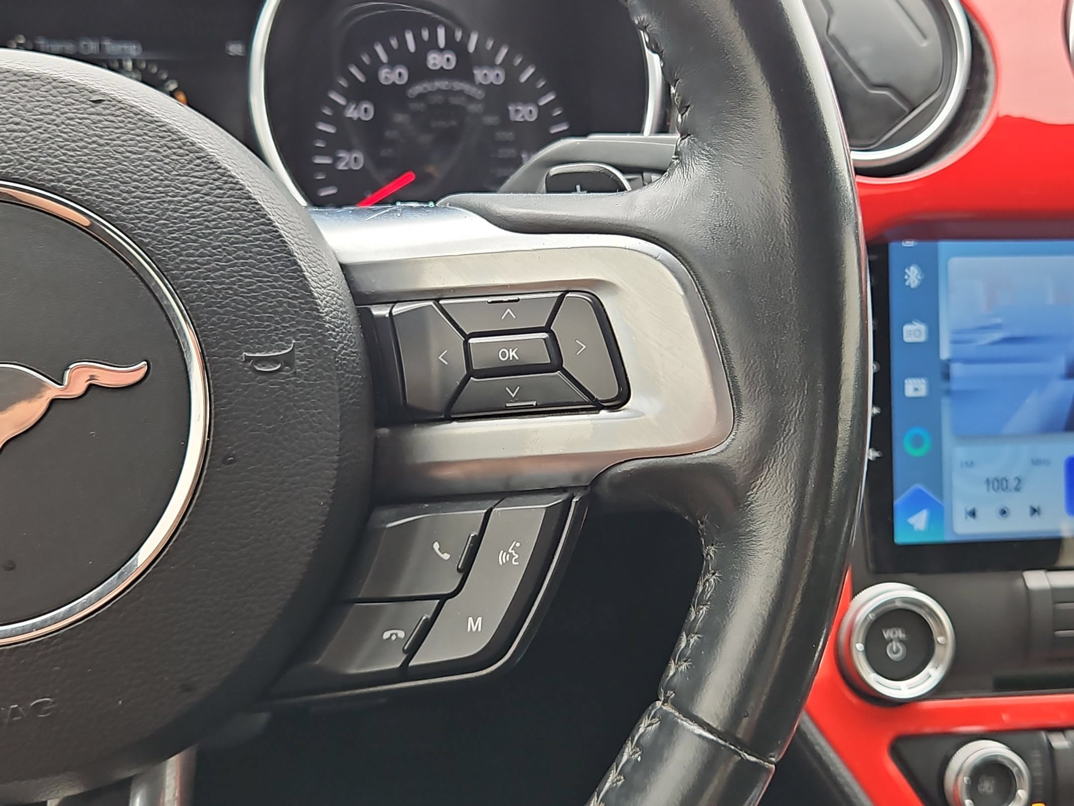 Used 2018 Ford Mustang Coupe RWD image 21