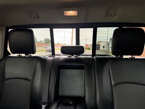 Used 2015 RAM 1500 Laramie w/ Convenience Group AWD/4WD image 39