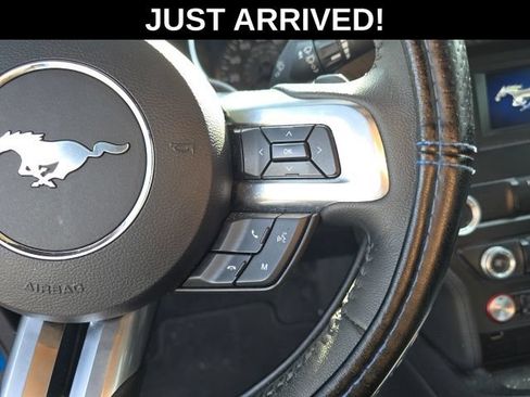 Used 2019 Ford Mustang Coupe RWD image 10