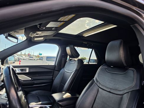 Used 2020 Ford Explorer ST w/ ST Street Pack image 11