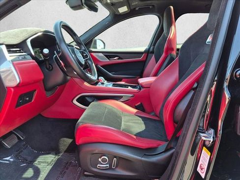 Used 2022 Jaguar F-PACE SVR AWD/4WD image 16