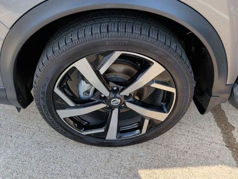 Used 2021 Nissan Rogue Sport SL FWD image 34