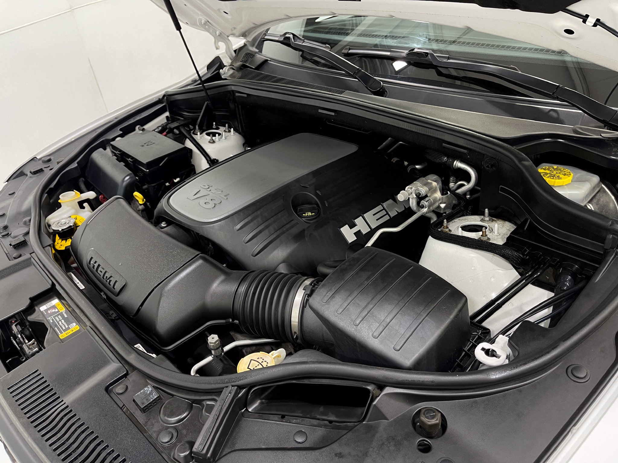 Used 2021 Dodge Durango R/T w/ Blacktop Package AWD/4WD image 27