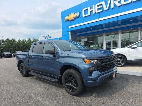 Used 2024 Chevrolet Silverado 1500 Custom w/ LPO, Dark Essentials Package AWD/4WD image 1