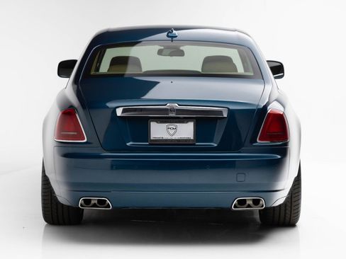 Used 2010 Rolls-Royce Ghost RWD image 7