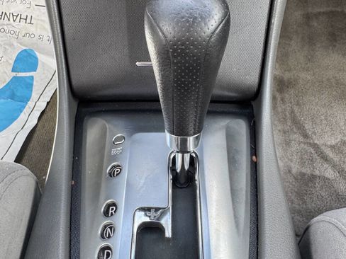 Used 2010 Nissan Altima 2.5 S image 15