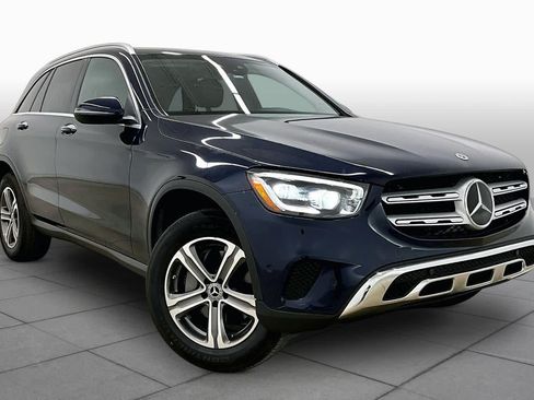 Used 2022 Mercedes-Benz GLC 300 image 3