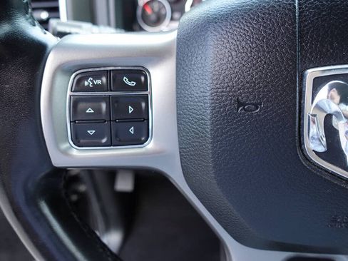 Used 2022 RAM 1500 Classic SLT w/ Electronics Convenience Group AWD/4WD image 54