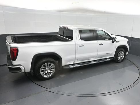Used 2023 GMC Sierra 1500 Denali w/ Technology Package AWD/4WD image 43