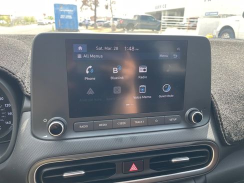 Used 2022 Hyundai Kona SEL image 23