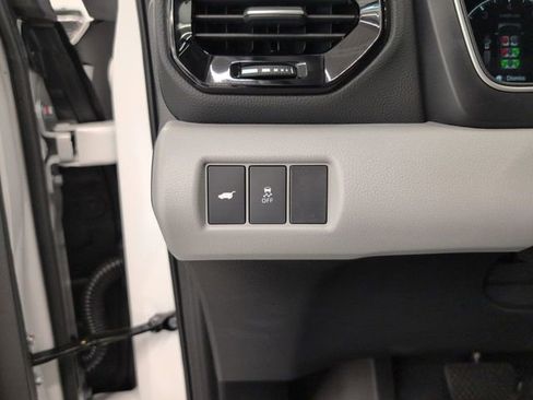 New 2025 Honda Pilot Touring image 14