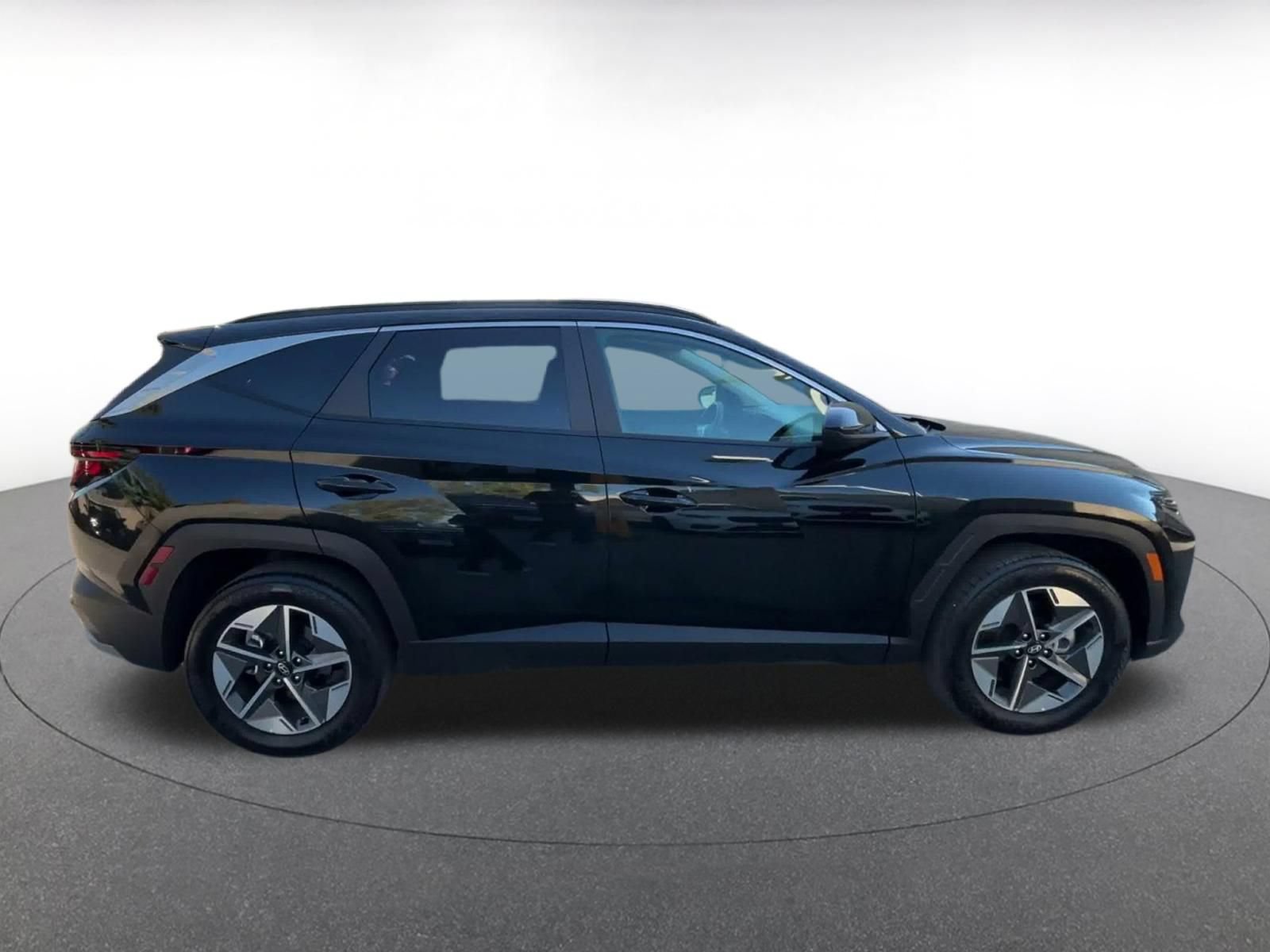 Used 2026 Hyundai Tucson SEL Plus AWD/4WD image 15